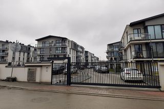 Zadał żonie 27 ciosów nożem 