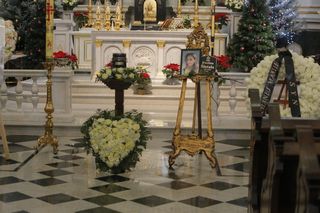 Pogrzeb Eweliny Ślotały. Rodzina i przyjaciele pożegnali pisarkę