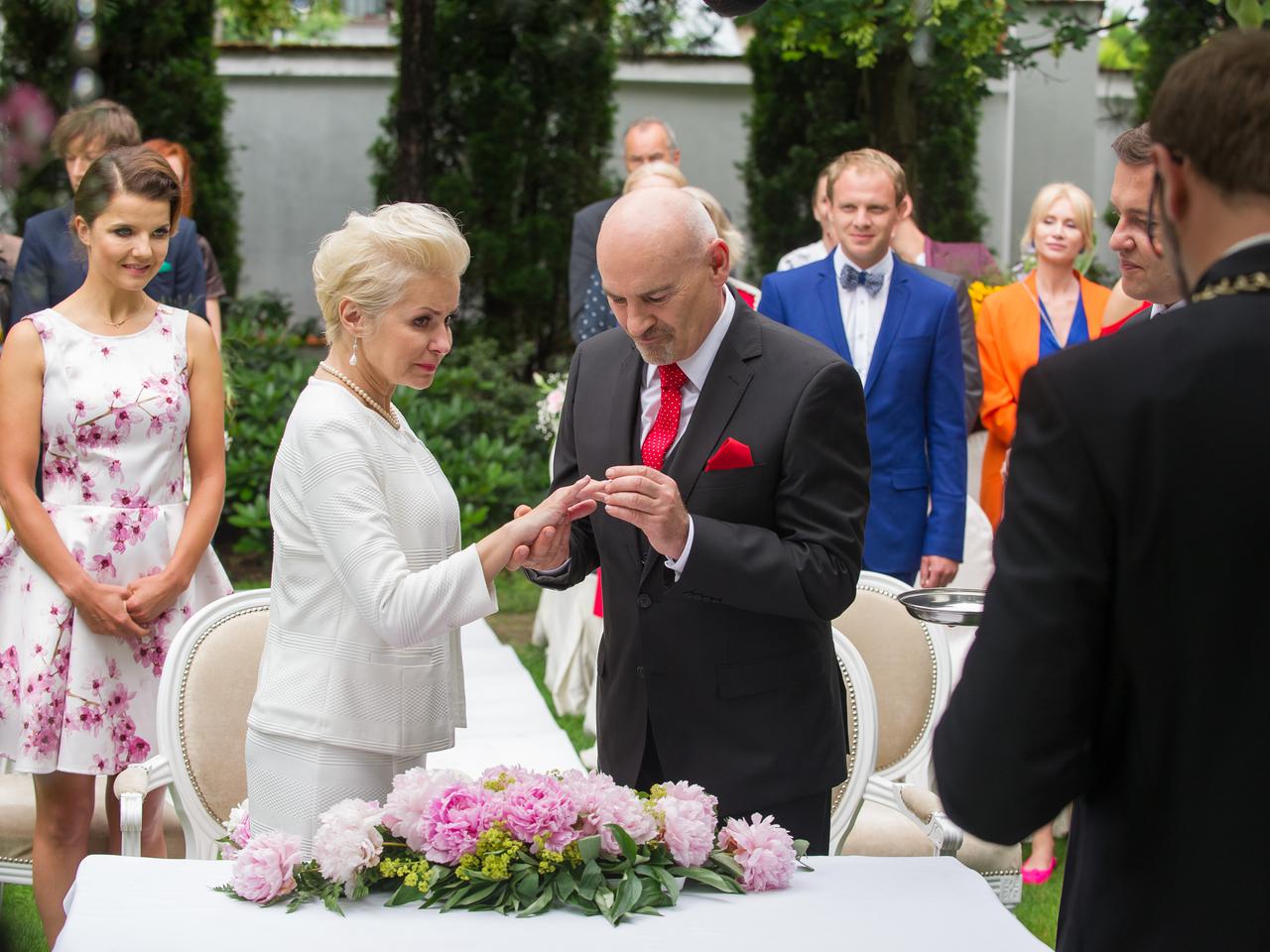 Na Wspólnej odc. 2347. Roman (Waldemar Obłoza), Honorata (Aleksandra Konieczna)