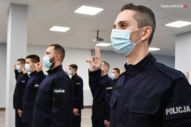  Śliczne policjantki zasiliły szeregi śląskiej policji. Ślubowanie mają za sobą [ZDJĘCIA]