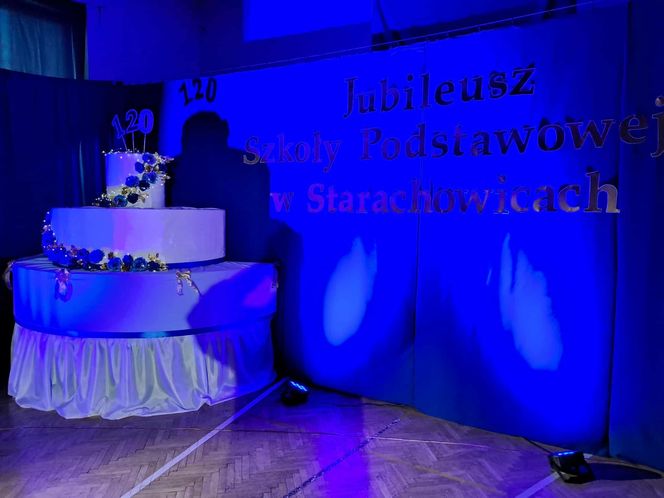 Szkoła Podstawowa nr 1 w Starachowicach ma już 120 lat. Zobaczcie zdjęcia z uroczystości