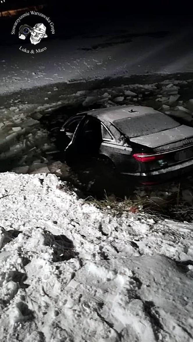 Audi wpadło do wody
