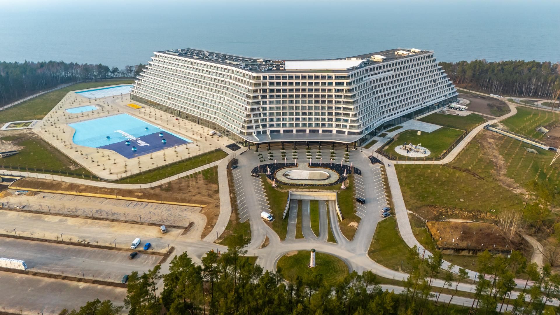 Hotel Gołębiewski w Pobierowie 