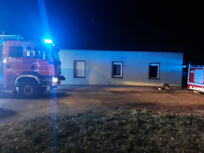 ​Kościańska policja ustala przyczyny tragicznego pożaru w domu jednorodzinnym w Krzywiniu