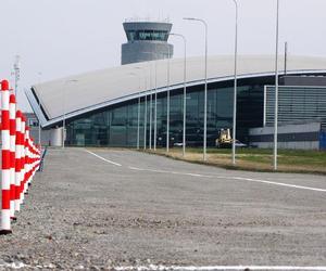 Lotnisko w Jasionce ze wzmocnioną ochroną. Są gotowi przyjść i podpalać
