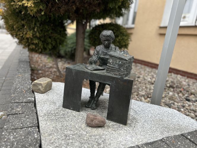 Kolejne szewczyki stanęły w Kazimierzu Biskupim