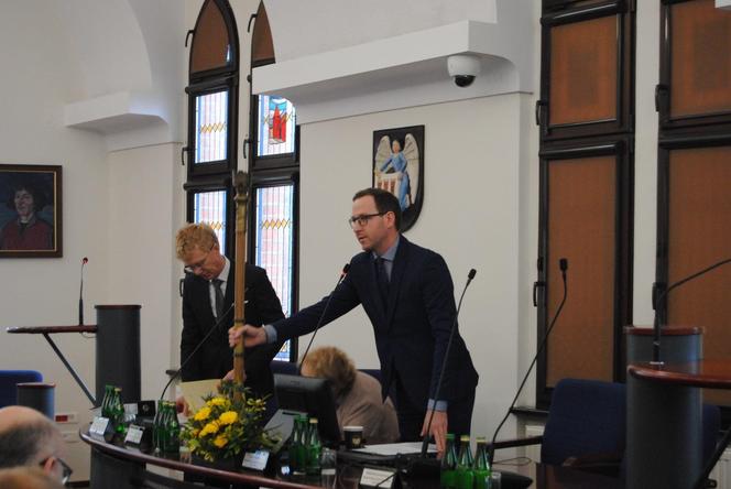 Radny Michał Rzymyszkiewicz z Torunia nie opuścił żadnej sesji i żadnego głosowania. Od 14 lat ma stuprocentową frekwencję