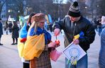 Demonstracja Trzy lata w obronie Ukrainy na pl. Solidarności