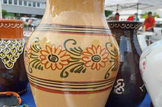 Piękne artefakty na dzisiejszej giełdzie staroci i różności w Starachowicach