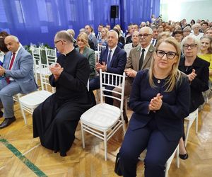 Uroczystość jubileuszowa w siedleckiej Dziesiątce była okazją do wspomnień