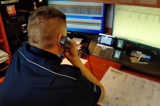 Warszawa. Pijani w sztok nastolatkowie grozili motorniczemu śmiercią. Najstarszy ma 14 lat