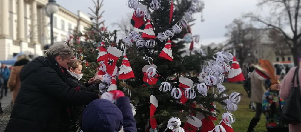 Konkurs na najpiękniej udekorowaną choinkę