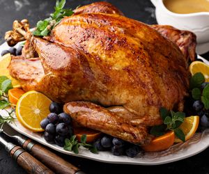 Soczysty pieczony indyk w całości – przepis na perfekcyjnego indyka z piekarnika