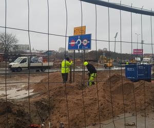 Rozbudowa linii tramwajowej w Olsztynie. Ruch na ul. Wyszyńskiego zostanie przywrócony [ZDJĘCIA]