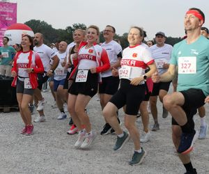 Tłumy wyszły w nocy na ulice. Ludzie klaskali, okrzykom nie było końca