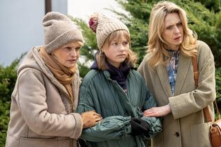 Barwy szczęścia odc. 2866: Małgorzata (Adrianna Biedrzyńska), Malwina (Joanna Gleń), Emilka (Jessica Frankiewicz)