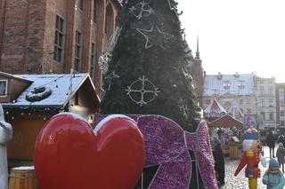 Toruński Jarmark Bożonarodzeniowy 2023. Pierwszy dzień świątecznego jarmarku na zdjęciach