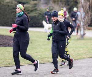 Sobotni parkrun jak zwykle przyciągnął tłumy. To wyjątkowy bieg w samym sercu Katowic ZDJĘCIA