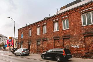 Zabytkowa piekarnia Rajcharta przy rondzie Wiatraczna uratowana przed rozbiórką. Wiemy, co będzie się tam mieścić