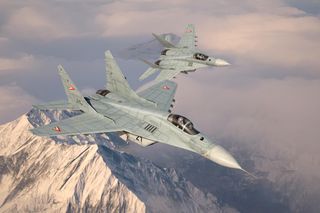 MiG-29 i Su-35 w Algierii