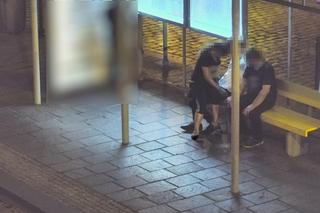 Kraków: Kobieta usiadła na kolanach pijanego mężczyzny. Miała niecne zamiary
