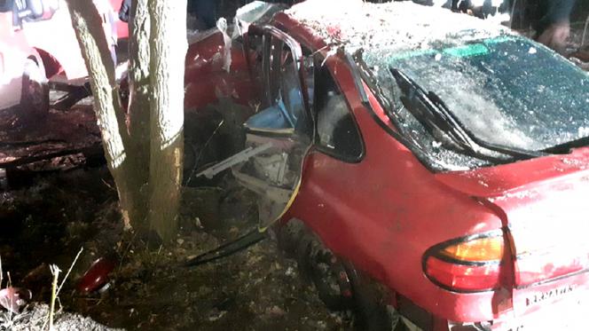 Koszmarny wypadek we Florentynowie pod Zgierzem. 23-latka w ciężkim stanie