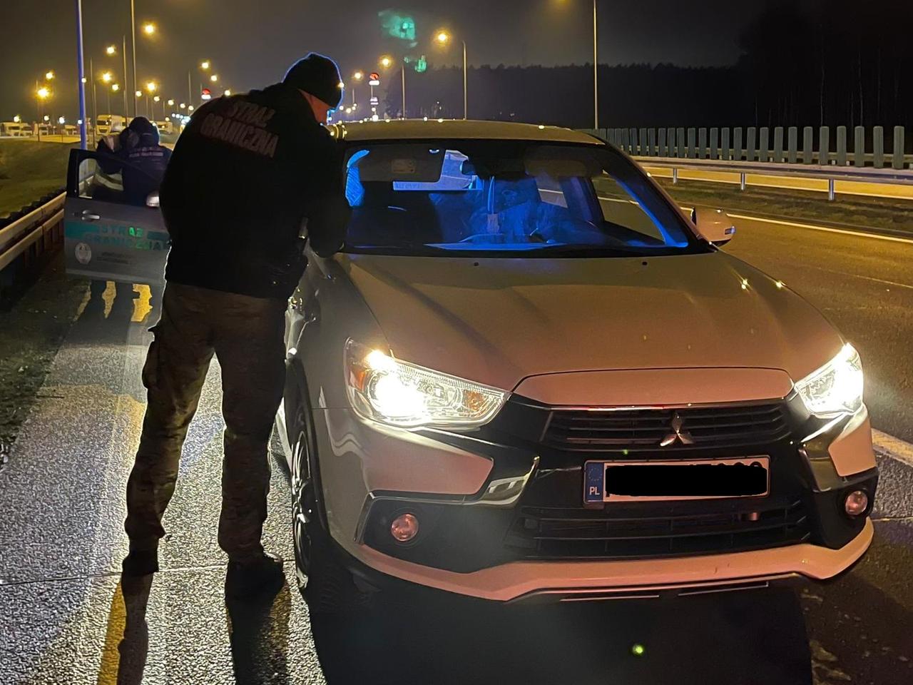 Łamak w stacyjce, Polak za kierownicą. Strażnicy mieli nosa do tego wozu
