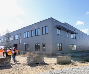 Byliśmy na placu budowy STP Karolin. Tu powstaje wielka sypialnia dla pociągów metra