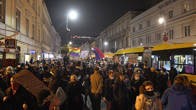 Blokada Sejmu przez Ogólnopolski Strajk Kobiet