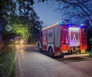 Tragedia w Tychach. Volkswagen wbił się w drzewo! Kierowca nie miał szans