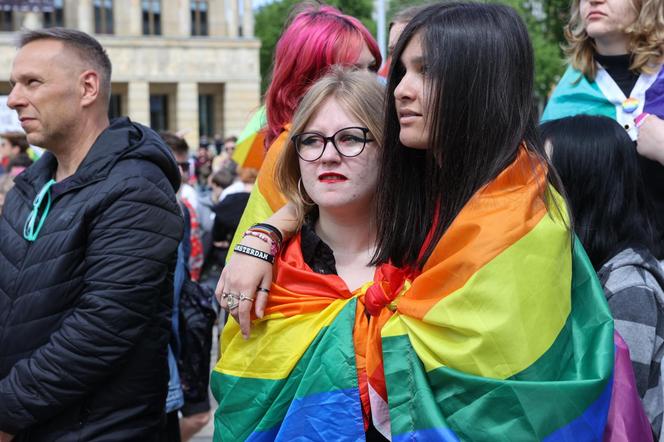 Minister ds. równości Katarzyna Kotula na Marszu Równości w Łodzi,