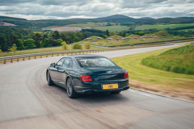 2021 Bentley Flying Spur Hybrid