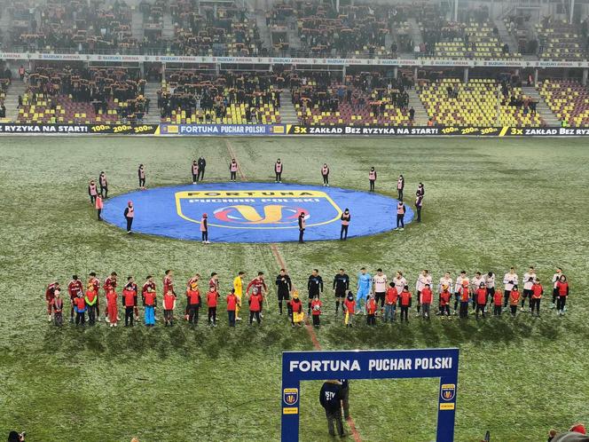 Kibice na meczu Korona Kielce - Legia Warszawa w Fortuna Pucharze Polski