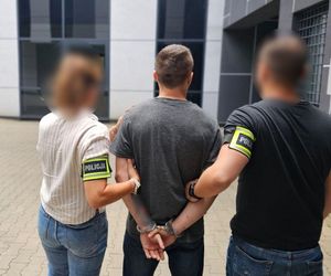 Atak w Łodzi. Młodzi sprawcy najpierw chcieli rozmawiać, potem zaczęli dusić 24-latka