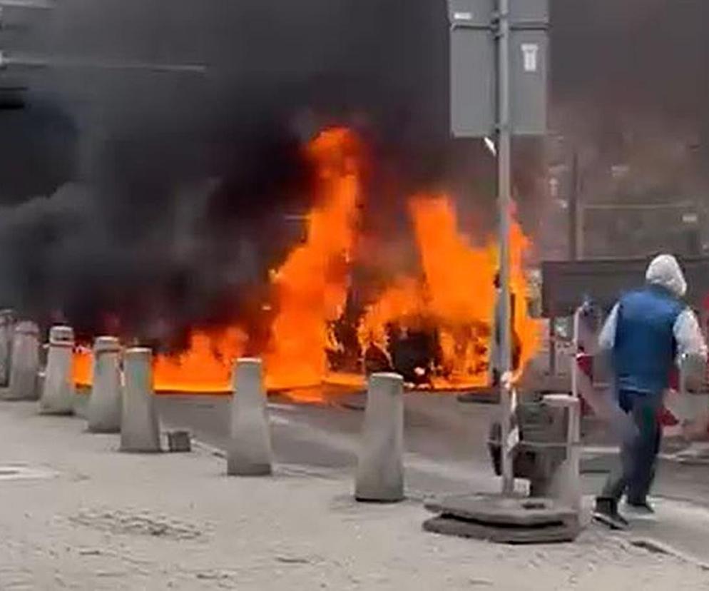 Pożar w centrum Mysłowic. Płomienie i słup dymu