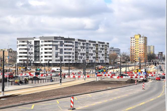 Remont ulicy Kujawskiej w Bydgoszczy trwa. Rozpoczęły się prace przy zieleni