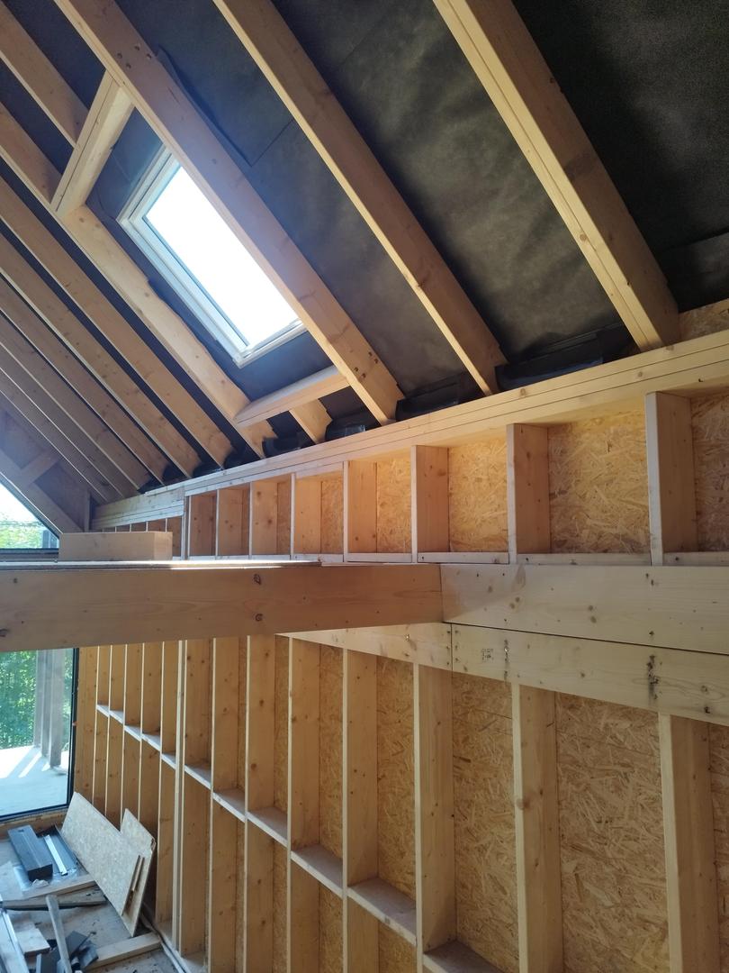 Budowa domu okapowego