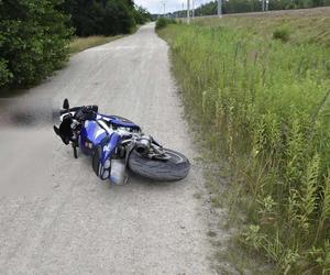 Młody motocyklista chciał uciec tarnowskim policjantom. Przewrócił się po przejechaniu kilku kilometrów