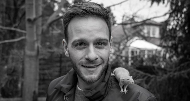 	Na sygnale odc. 705. Kuba Szczęsny (Wojciech Zygmunt) - pożegnanie w napisach końcowych