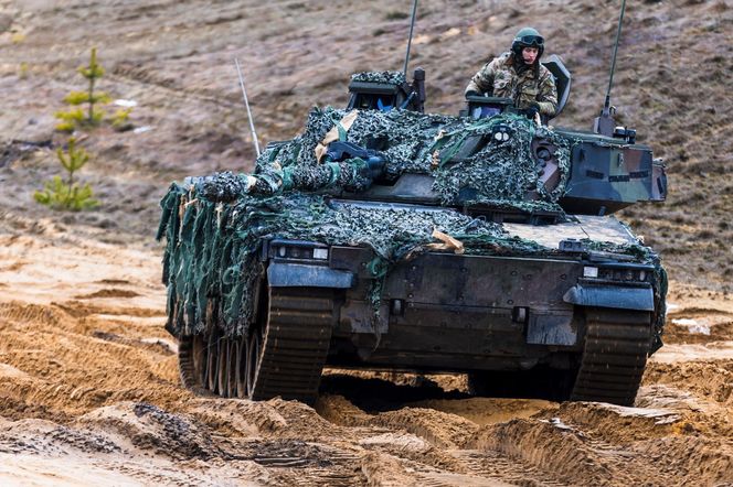 Szwedzkie CV90