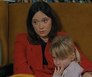 Barwy szczęścia, odcinek 3180. Natalia (Maria Dejmek), Lea (Lena Sobota)