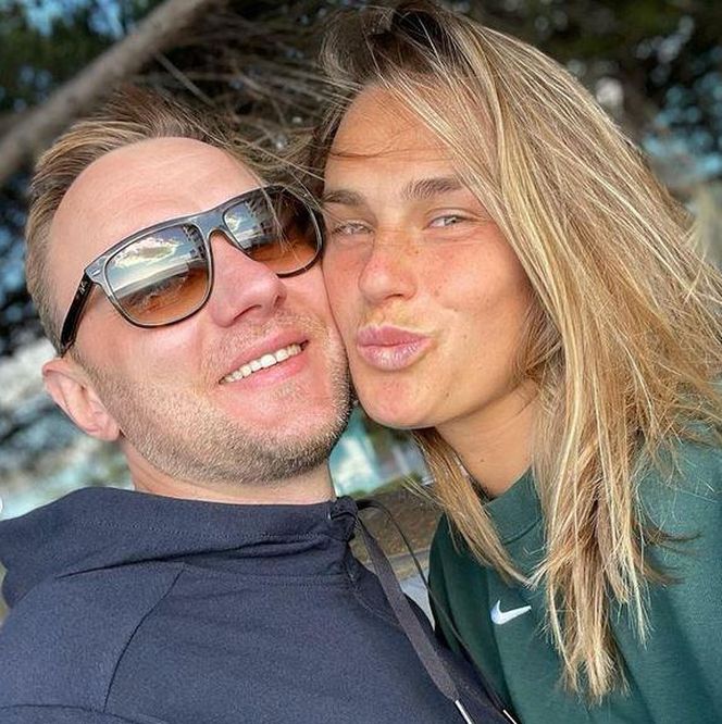 Aryna Sabalenka i jej partner Konstantin Kołcow