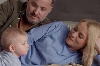 Pierwsza miłość, odcinek 3822: Syn Emilki i Bartka odnaleziony! Alicja trafi za kratki za porwanie Norberta? ZDJĘCIA