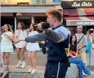 Flashmob w Paryżu - Bohemian Rapsody