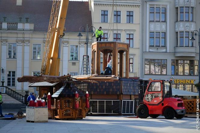 Jarmark Świąteczny 2022 w Bydgoszczy. Młyn powraca na Plac Teatralny! [ZDJĘCIA]