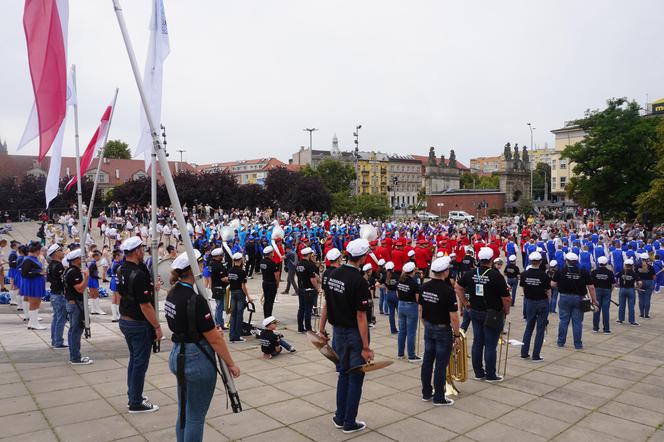 Parada orkiestr dętych