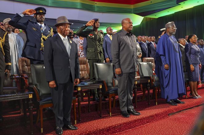 Pękła opona w smaolocie z prezydentem.