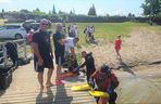 Płetwonurkowie oczyszczali plaże w Iławie. W wodzie masa śmieci