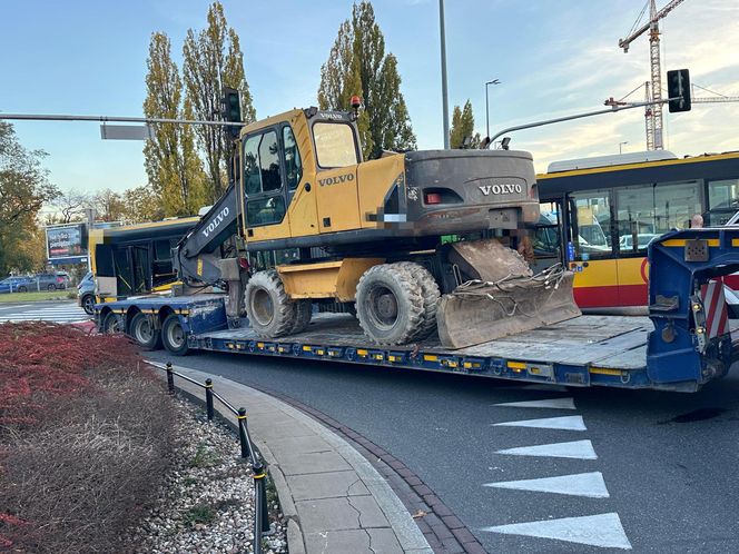 Wypadek autobus laweta