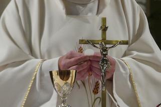 Koronawirus w Polsce: Nie trzeba chodzić do kościoła. Biskup potwierdza dyspensę